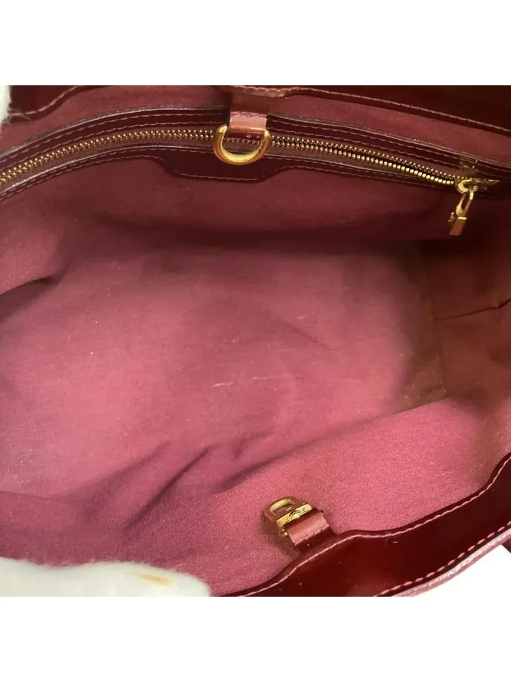 Louis Vuitton Wilshire PM Monogram Vernis Handbag Canvas